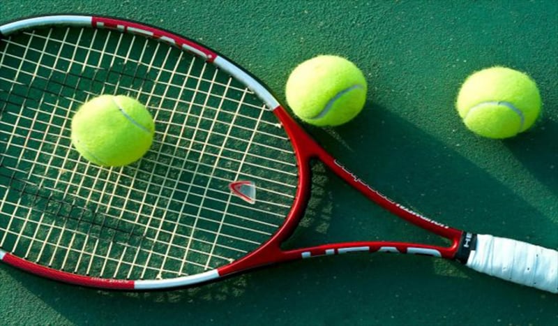 Sảnh chơi tennis đẳng cấp giới đỏ đen